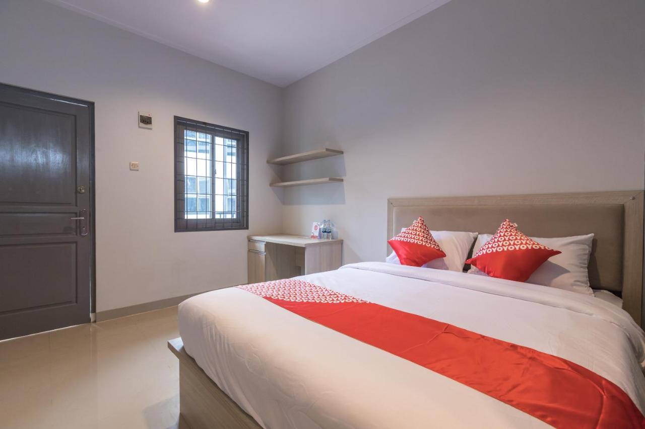 Oyo 1310 Urban Residence Jakarta Bagian luar foto